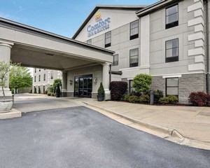 Hotel COMFORT INN & SUITES