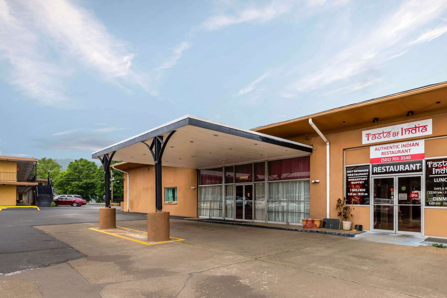 Hotel ECONO LODGE INN AND SUITES