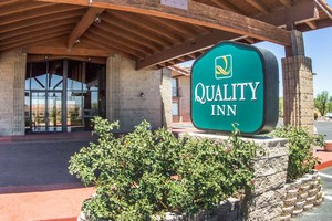 Hotel QUALITY INN BENSON