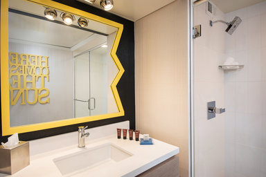 Hotel THE BRISTOL HOTEL