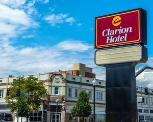 Hotel CLARION HOTEL AND CONFERENCE CENTER