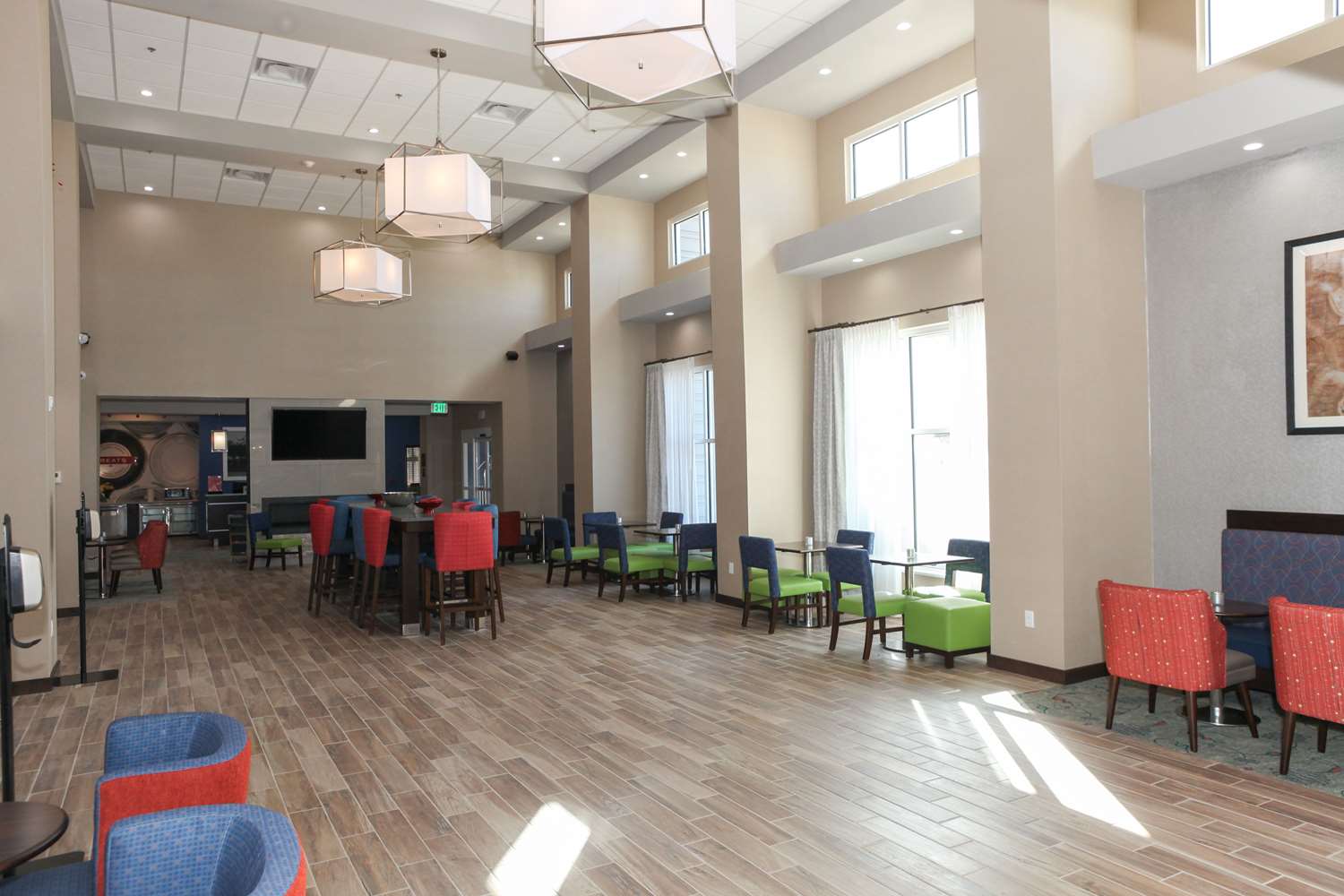 Hotel HAMPTON INN - SUITES LAFAYETTE MEDICAL CENTER CO