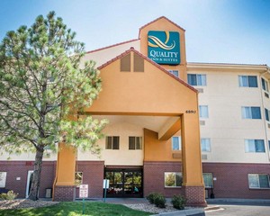 Hotel QUALITY INN & SUITES DENVER INTERNATIONAL AIRPORT