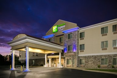 Hotel HOLIDAY INN EXPRESS & SUITES CLINTON