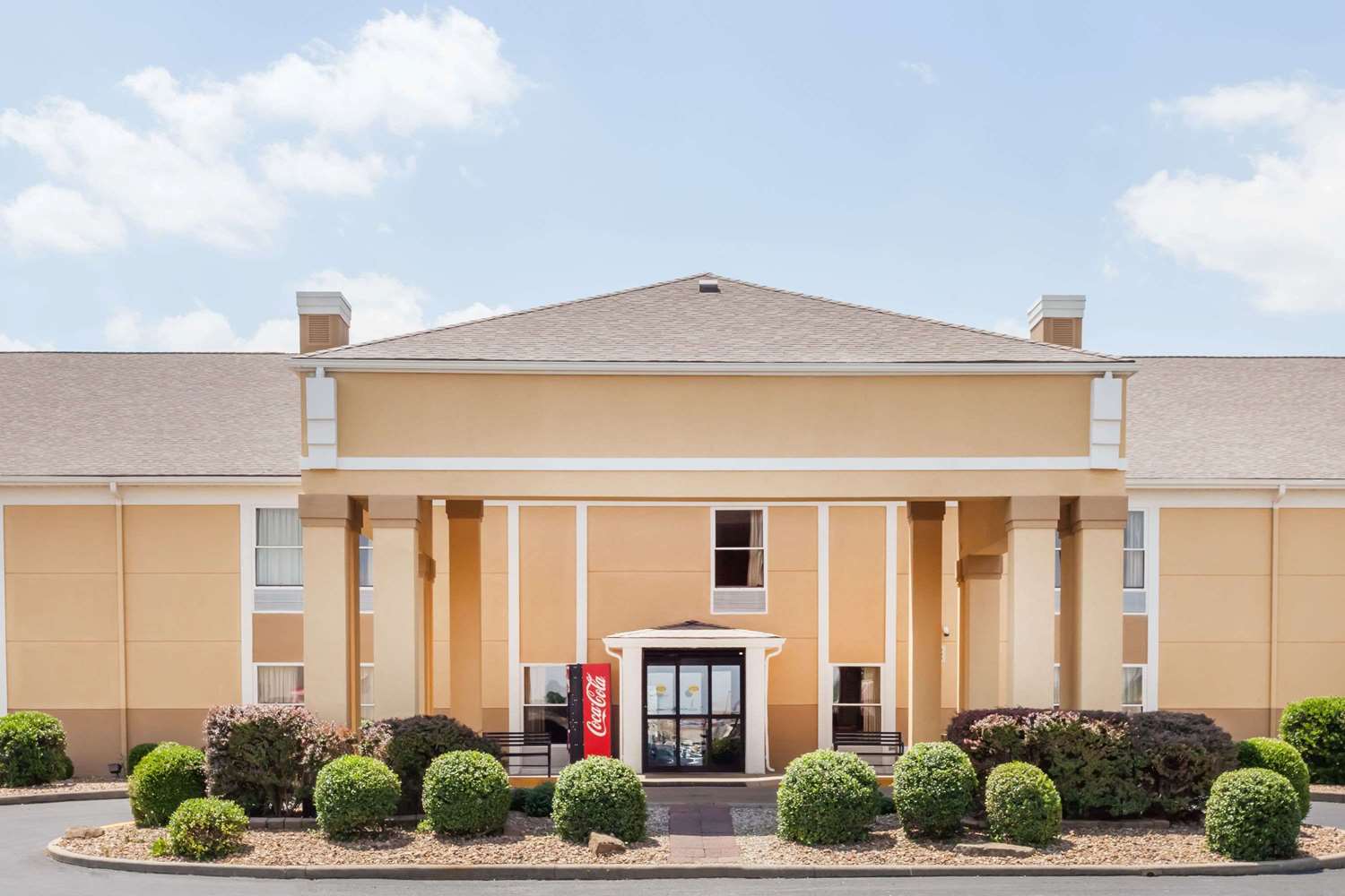 Hotel SUPER 8 EVANSVILLE NORTH