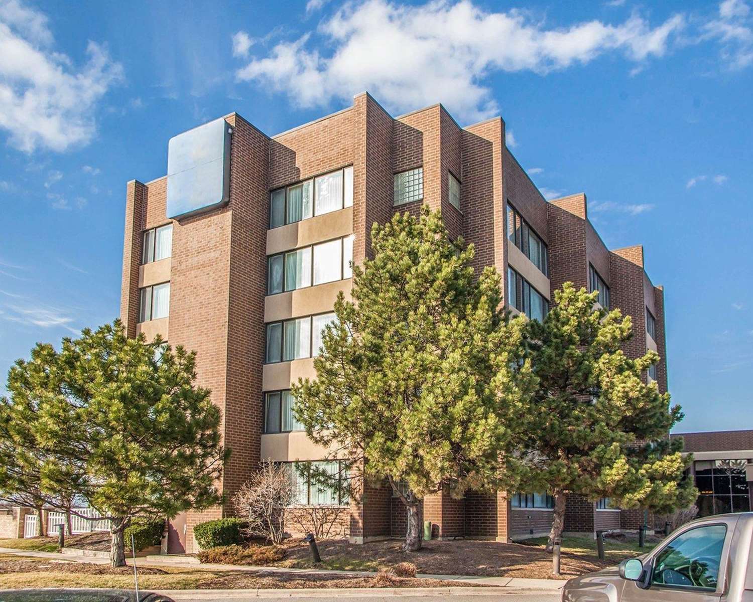 Hotel QUALITY INN & SUITES ORLAND PARK