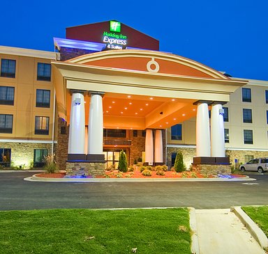 Hotel HOLIDAY INN EXPRESS & SUITES FULTON
