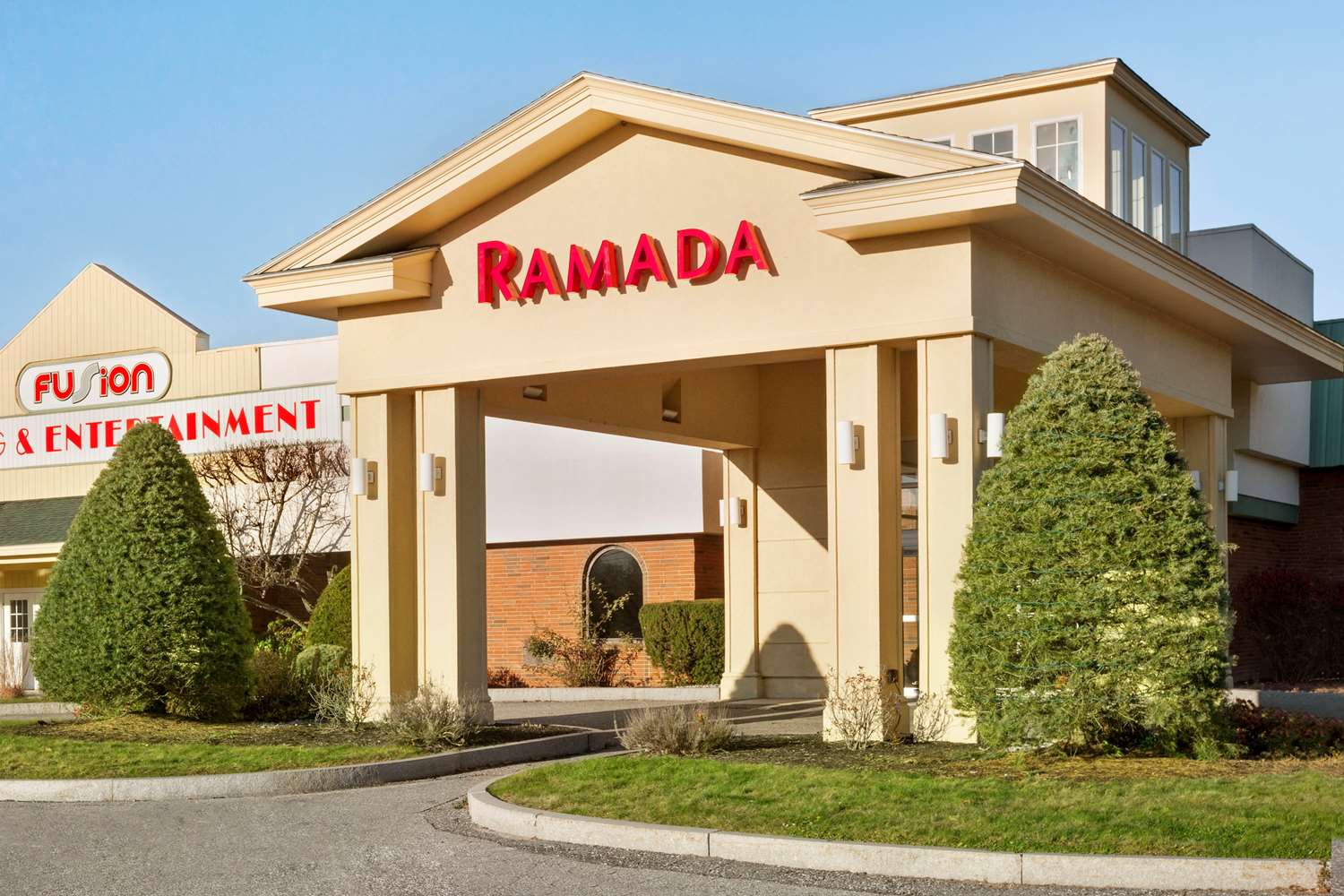 Hotel RAMADA BY WYNDHAM LEWISTON HOTEL & CONFERENCE CENTER