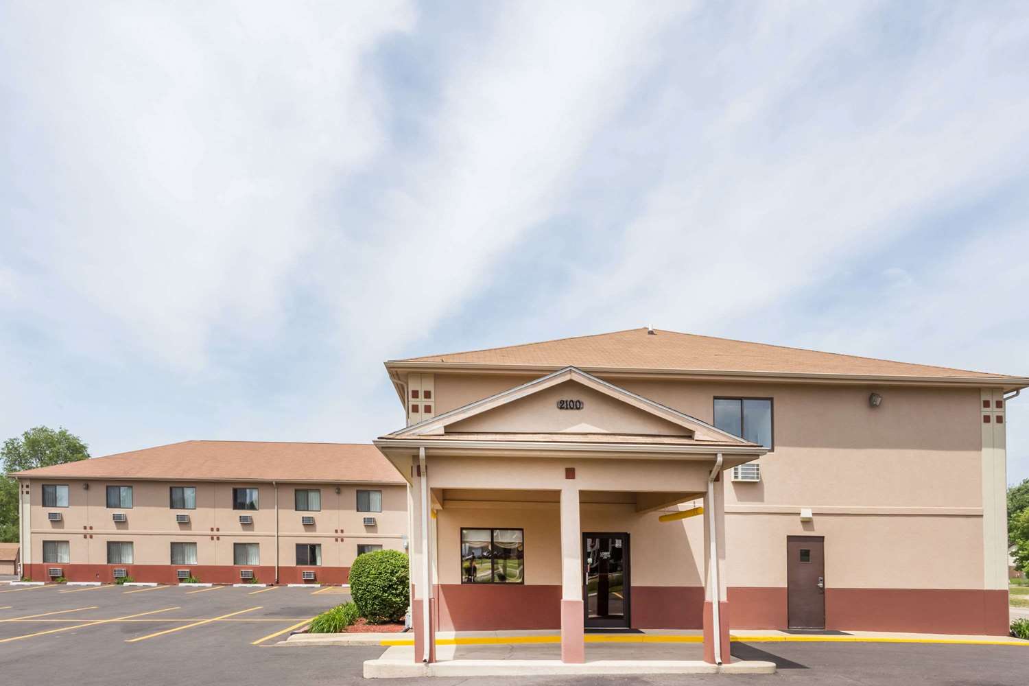 Hotel SUPER 8 ROCK FALLS STERLING AREA
